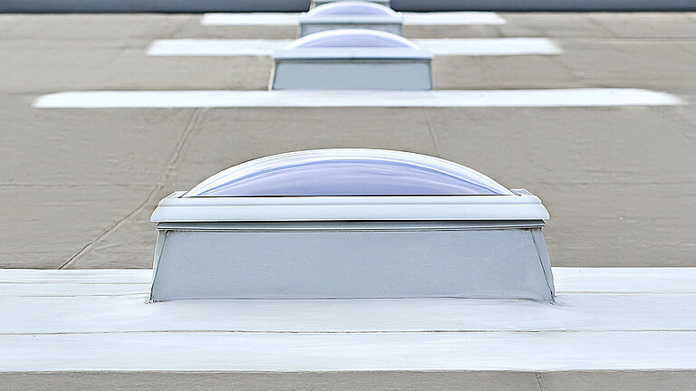 Świetlik kopułkowy LAMILUX