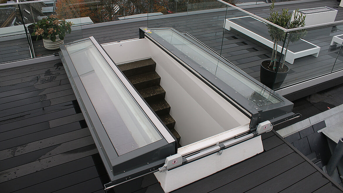 Wyłaz dachowy LAMILUX na dachu płaskim, budynek mieszkalny w Kopenhadze